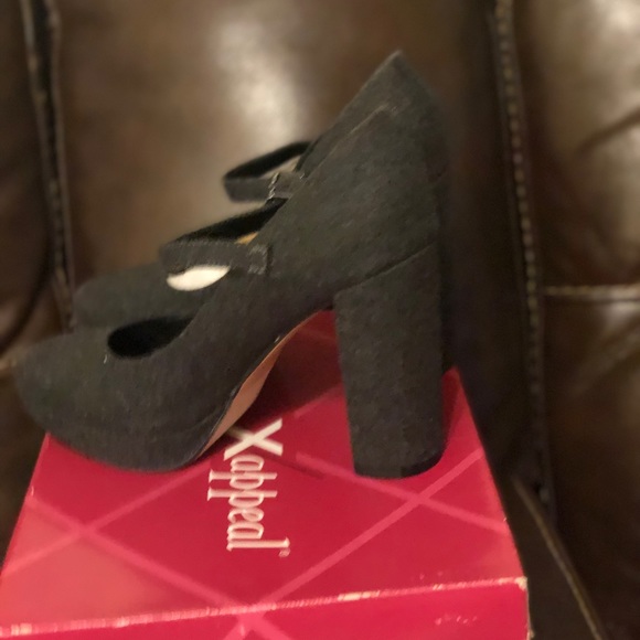 Suede type MARY Jane square heels - Picture 6 of 8